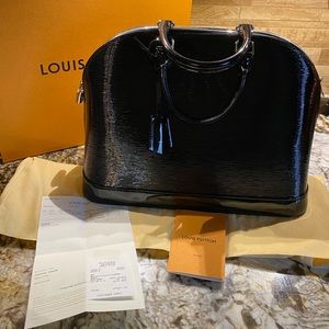 Louis Vuitton Alma GM Epi Noir Electric Immaculate
